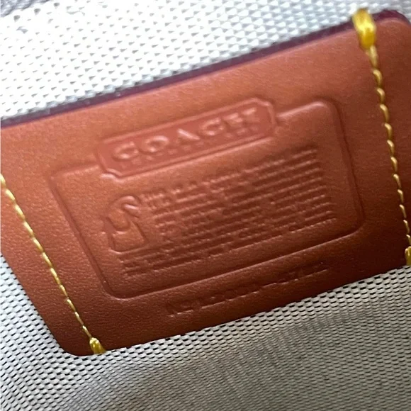 💰SOLD - 5782 - Coach Duffle 16 - Picture 10 of 12